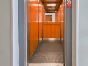 Prodej bytu 3+1, Praha - Kobylisy, Šiškova, 64 m2