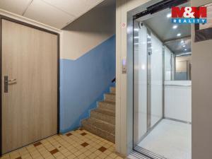 Prodej bytu 2+1, Klášterec nad Ohří - Miřetice u Klášterce nad Ohří, Pionýrů, 59 m2