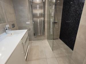 Pronájem bytu 1+kk, Praha - Stodůlky, Mukařovského, 31 m2