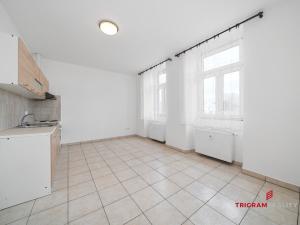 Pronájem bytu 2+kk, Sadová, 43 m2