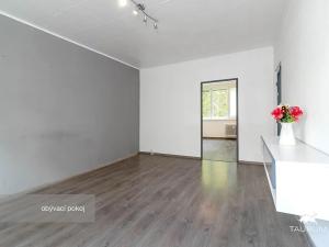 Prodej bytu 3+1, Klatovy, Pod Hůrkou, 64 m2