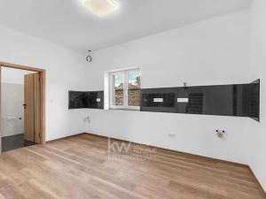 Prodej rodinného domu, Vykáň, 214 m2
