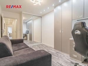Pronájem bytu 3+kk, Praha - Dejvice, Banskobystrická, 75 m2