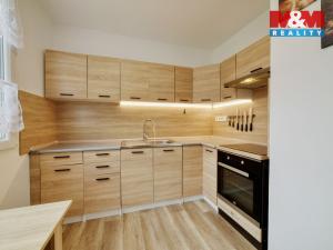 Prodej bytu 3+1, Mariánské Lázně - Úšovice, Hroznatova, 64 m2