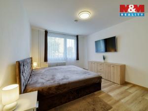 Prodej bytu 3+1, Mariánské Lázně - Úšovice, Hroznatova, 64 m2