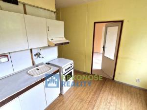 Prodej bytu 3+1, Trutnov - Střední Předměstí, Michnova, 72 m2