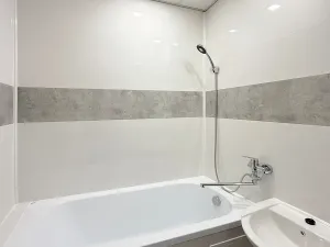 Pronájem bytu 2+1, Kadaň, Chomutovská, 56 m2