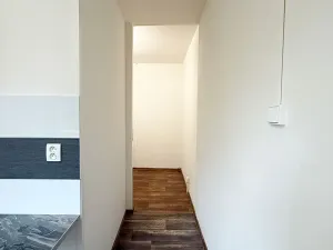 Pronájem bytu 2+1, Kadaň, Chomutovská, 56 m2