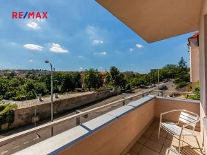 Pronájem bytu 2+1, Praha - Střešovice, Na Petynce, 63 m2