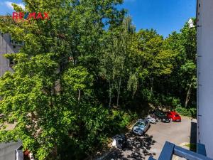 Pronájem bytu 2+1, Praha - Střešovice, Na Petynce, 63 m2