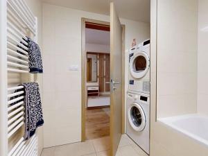 Prodej bytu 2+kk, Praha - Smíchov, Nádražní, 2 m2