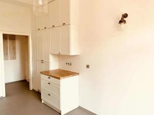Pronájem bytu 3+1, Ostrava, Slavíčkova, 80 m2