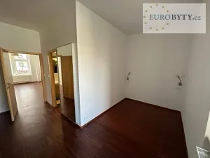 Pronájem bytu 3+1, Praha - Nusle, Na Pankráci, 90 m2