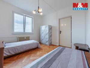 Prodej bytu 3+1, Nová Role, Školní, 58 m2