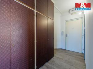 Prodej bytu 3+1, Nová Role, Školní, 58 m2