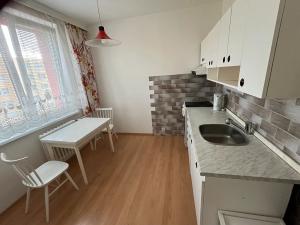 Pronájem bytu 3+1, Brno, Bořetická, 75 m2