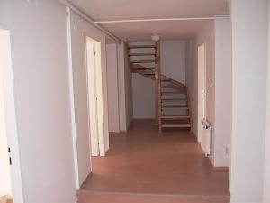 Pronájem atypického bytu, Praha - Nusle, Křesomyslova, 27 m2
