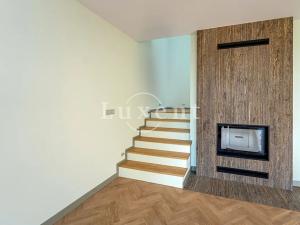 Prodej bytu 4+kk, Praha - Suchdol, Pod rybníčkem, 283 m2