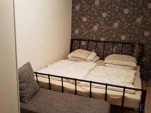 Pronájem bytu 2+kk, Zlín, Santražiny, 32 m2