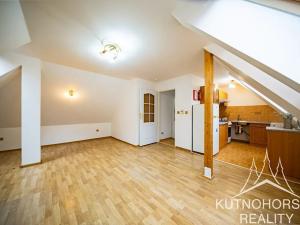 Prodej bytu 1+kk, Kutná Hora, Václavské náměstí, 36 m2