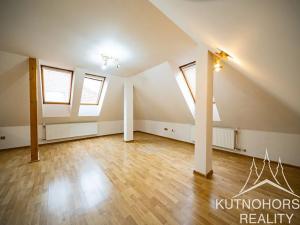 Prodej bytu 1+kk, Kutná Hora, Václavské náměstí, 36 m2