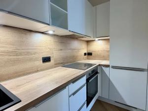 Prodej bytu 2+kk, Praha - Vršovice, Oblouková, 58 m2