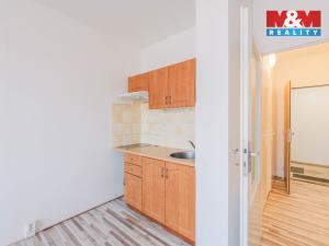 Prodej bytu 1+kk, Praha - Hlubočepy, Pivcova, 29 m2
