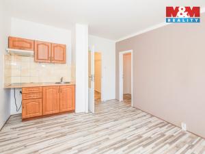 Prodej bytu 1+kk, Praha - Hlubočepy, Pivcova, 29 m2