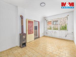 Prodej rodinného domu, Krakovany, 780 m2