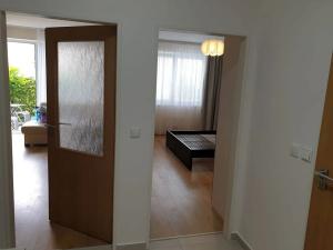 Pronájem bytu 2+kk, Chýně, 54 m2