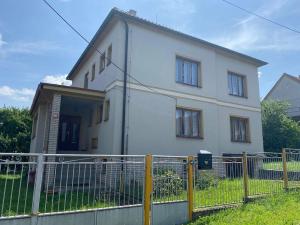 Prodej rodinného domu, Krušovice, Pod Česačkou, 340 m2