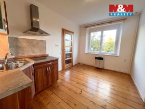 Pronájem bytu 2+kk, Třebenice, Paříkovo nám., 40 m2
