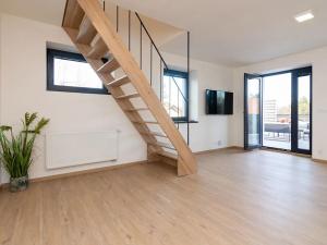 Pronájem bytu 2+kk, Průhonice, Chrpová, 64 m2