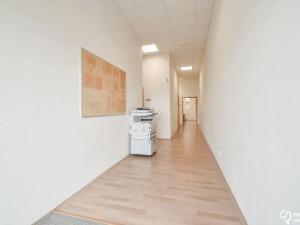 Prodej kanceláře, Olomouc, Družební, 102 m2