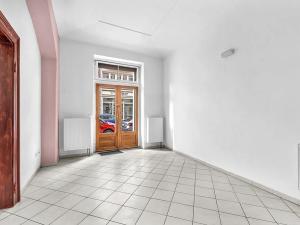 Pronájem obchodního prostoru, Hradec Králové, Tomkova, 133 m2