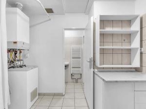 Pronájem obchodního prostoru, Hradec Králové, Tomkova, 133 m2