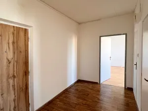 Pronájem bytu 2+1, Kadaň, Chomutovská, 53 m2