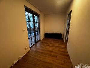 Pronájem bytu 3+kk, Praha - Vinohrady, Korunní, 62 m2
