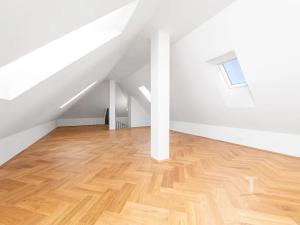 Prodej bytu 5+kk, Praha - Vinohrady, Hradešínská, 176 m2