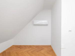 Prodej bytu 5+kk, Praha - Vinohrady, Hradešínská, 176 m2