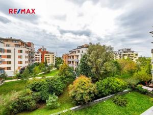 Prodej bytu 2+kk, Praha - Čakovice, Marie Podvalové, 58 m2