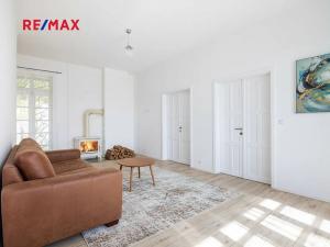 Prodej vícegeneračního domu, Vráž, Nad Loděnicí, 219 m2