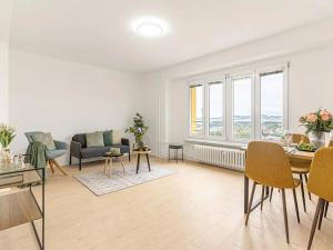 Prodej bytu 2+1, Vlašim, Komenského, 52 m2