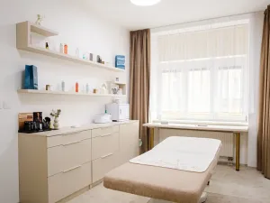Pronájem obchodního prostoru, Ostrava, Přívozská, 30 m2