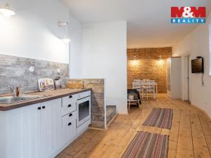 Prodej ubytování, Švihov, Komenského, 378 m2