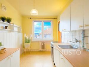 Prodej bytu 3+1, Písek, Za Pazdernou, 74 m2