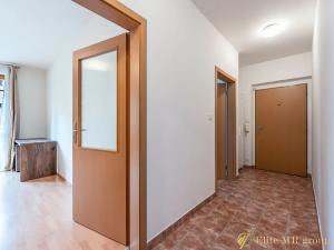 Pronájem bytu 2+kk, Praha - Záběhlice, Podle náhonu, 47 m2