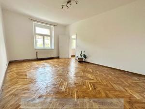 Pronájem bytu 2+kk, Praha - Žižkov, Křivá, 75 m2