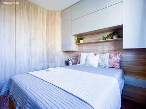 Pronájem bytu 2+kk, Praha - Žižkov, V zahrádkách, 58 m2
