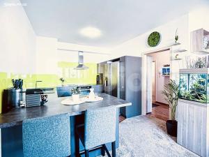 Pronájem bytu 2+kk, Praha - Žižkov, V zahrádkách, 58 m2